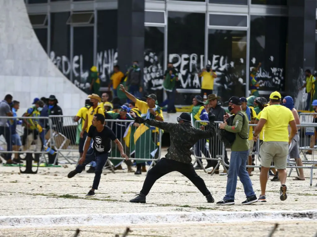 Brasil: Descubrir quién daba las órdenes, quién comandaba…