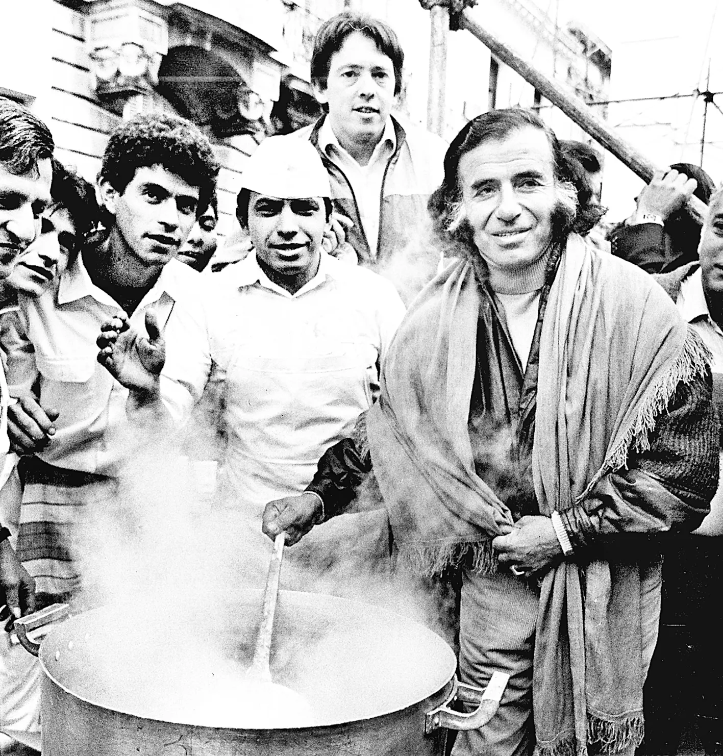 Para una arqueología de LLA: El liberalismo conservador en argentina (1982-1989)