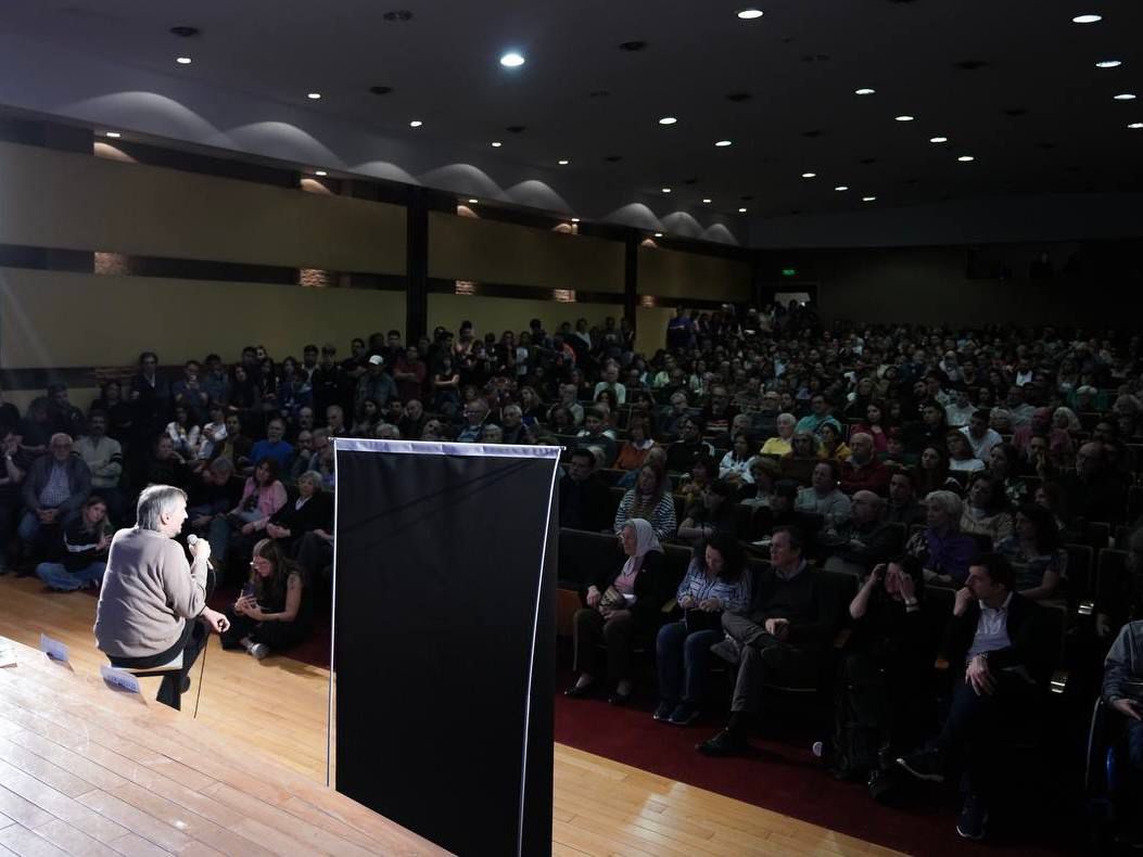 Para alejarse de las frases hechas