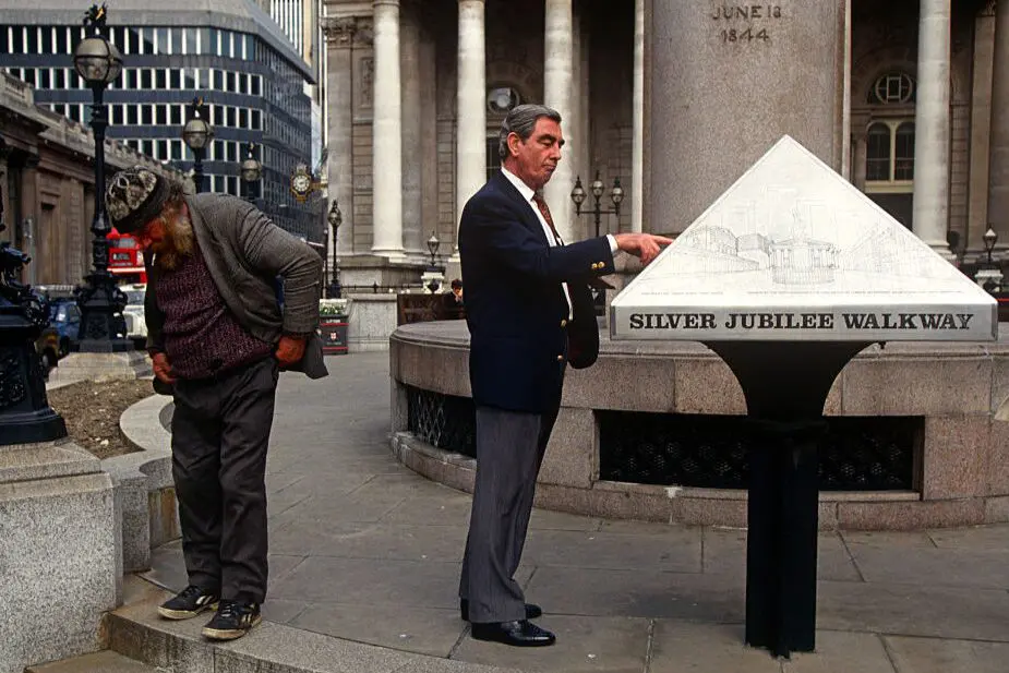 Las narrativas sobre el progreso: tan optimistas como mentirosas