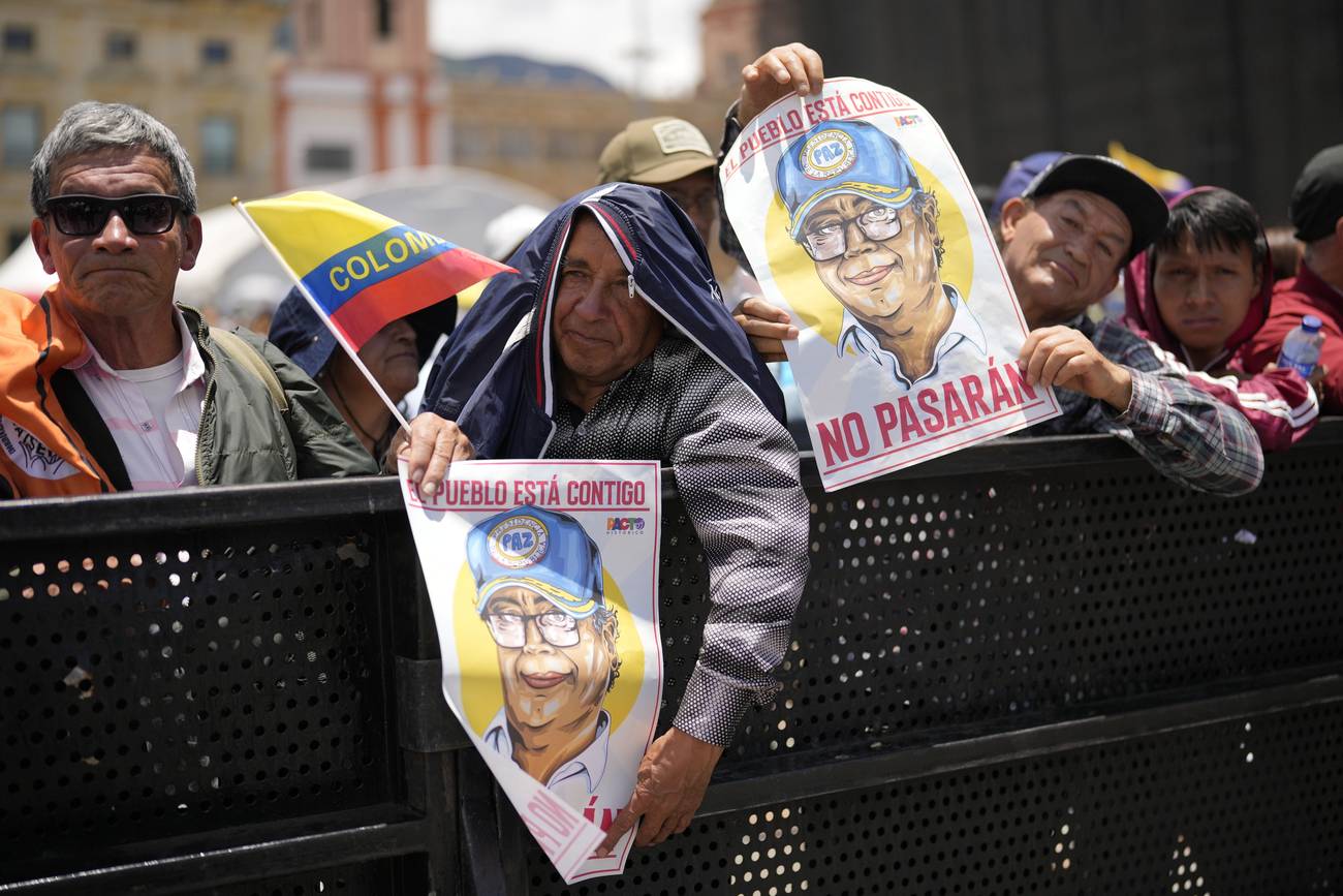 Colombia: Incertidumbre ante una campaña iniciada con mucha antelación