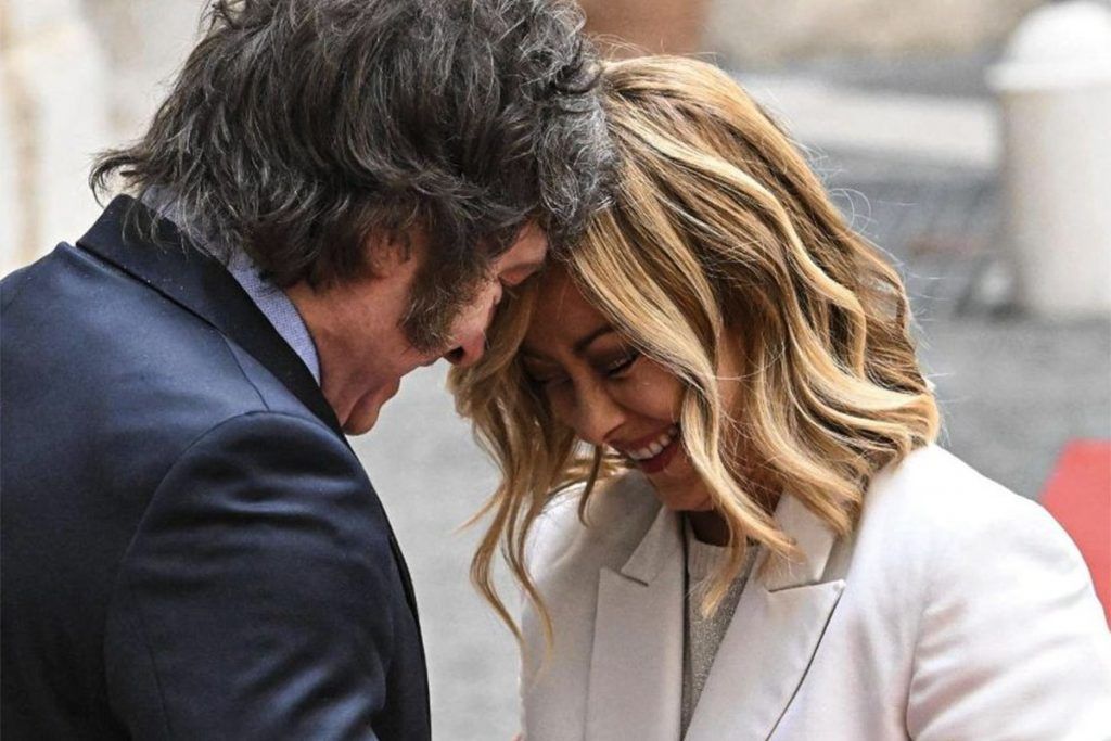 Hay que dar la espalda al modelo neoliberal si queremos recuperar la esperanza