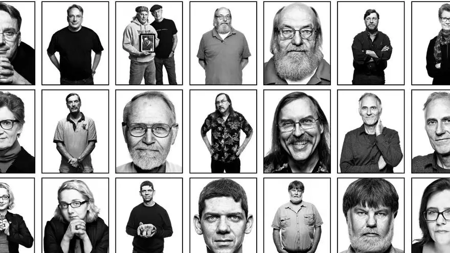 El otro muro: «código abierto»