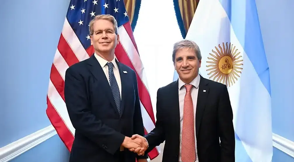 Intervención: Sucede lo obvio, llega un plan de ajuste mayor que el ya realizado.