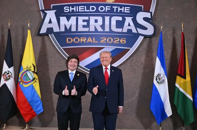 Mantener a nuestros adversarios a raya