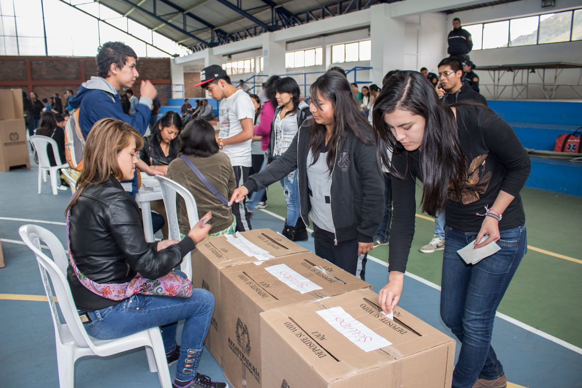 Las generaciones mayores están abatidas y las generaciones más jóvenes, además de compartir el abatimiento, aún parecen inexpertas