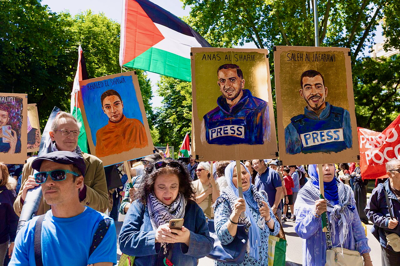 Cómo los medios dominantes convierten el genocidio en Gaza en una mercancía más